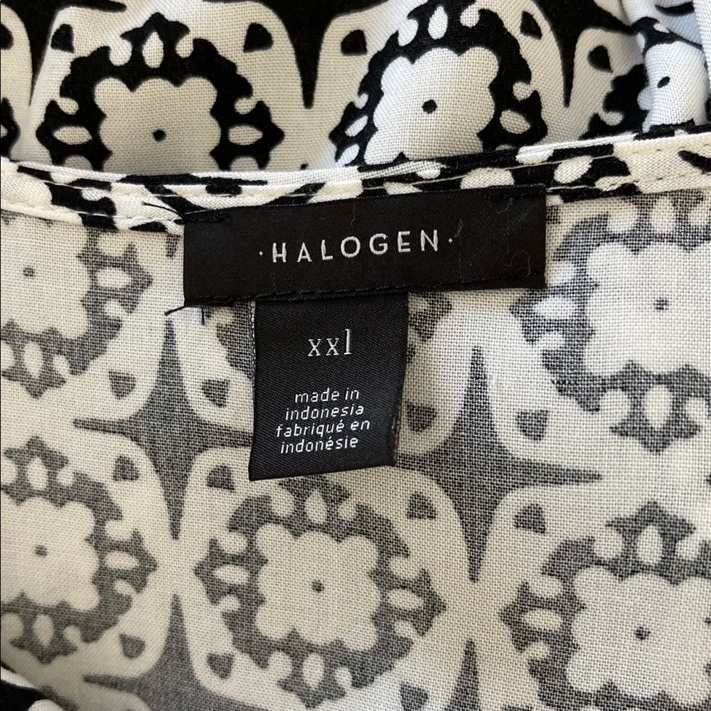 Halogen Cross Front Sleeveless Black and White Geometric Blouse NWOT Size XXL - Picture 4 of 5